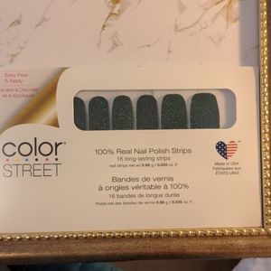 Gaelic Greenery Color Street NIB NWT